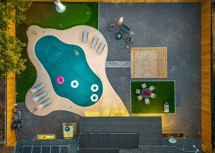 Holiday home Oasis - Pool - Game - Fire Pit Mesa