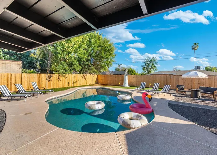 Oasis - Pool - Game - Fire Pit Mesa