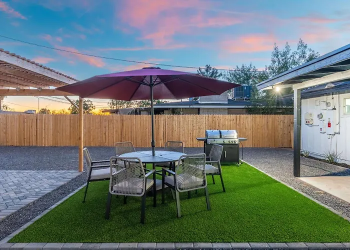Oasis - Pool - Game - Fire Pit